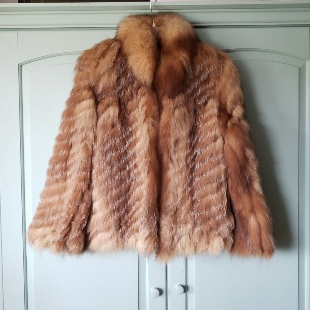 Vintage 1970s Fur coat